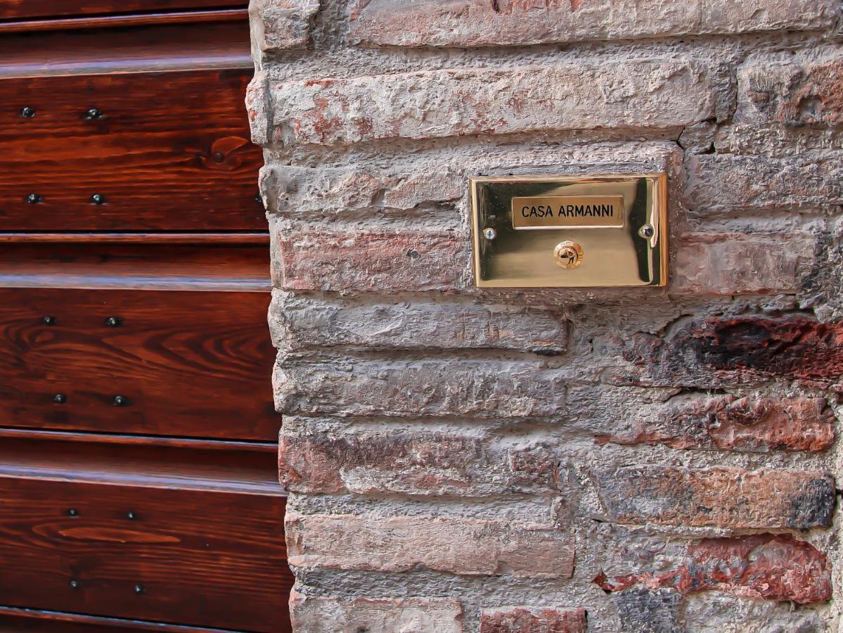 Casa Armanni - La Tua Casa Di Pietra Lägenhet Gubbio Exteriör bild