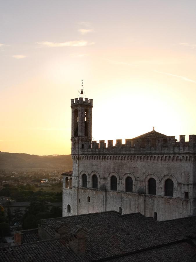 Casa Armanni - La Tua Casa Di Pietra Lägenhet Gubbio Exteriör bild